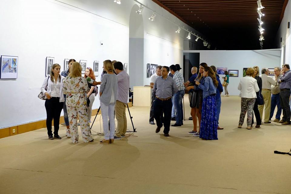 12038368_954618434597304_7207366073321494001_n